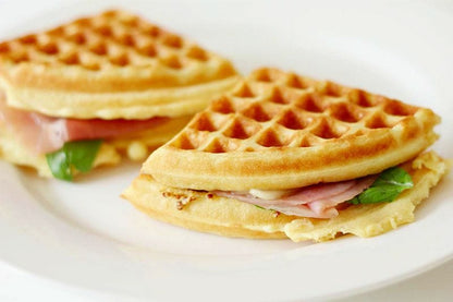 クイジナート ラウンドクラシックワッフルメーカー Cuisinart Waffle Maker (WMR-CAP2)